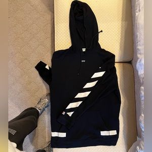 Off-white classic black hoodie - 100% authentic